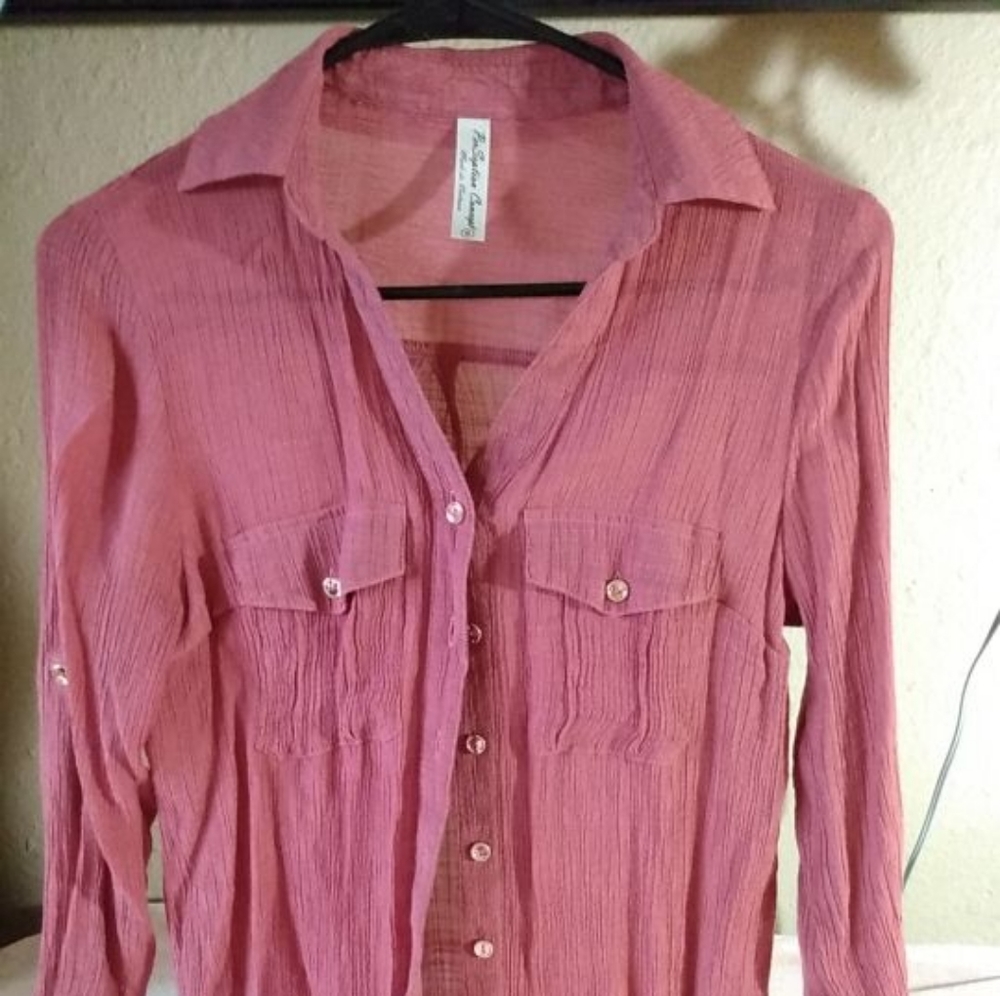 Pink button up top